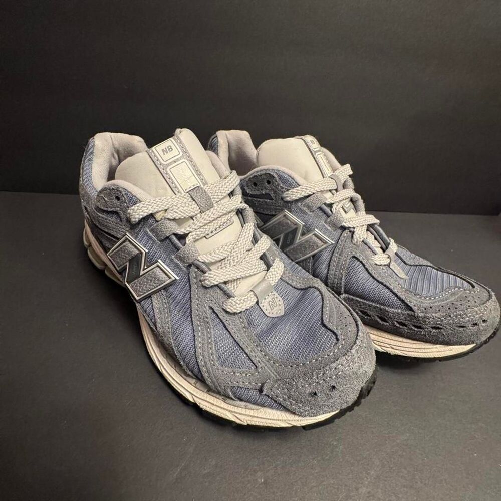 New-balance Men's Grey and Blue Trainers